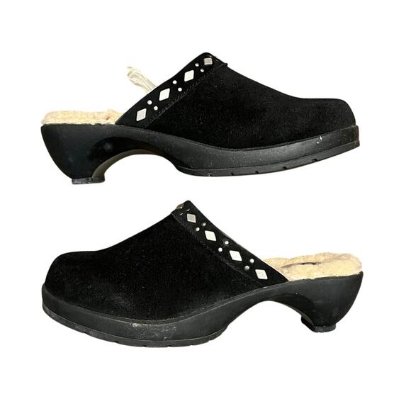 NEW Womens UGG Fiona Slip On Clog Sandals Size 6.5 Round Toe - Picture 1 of 5